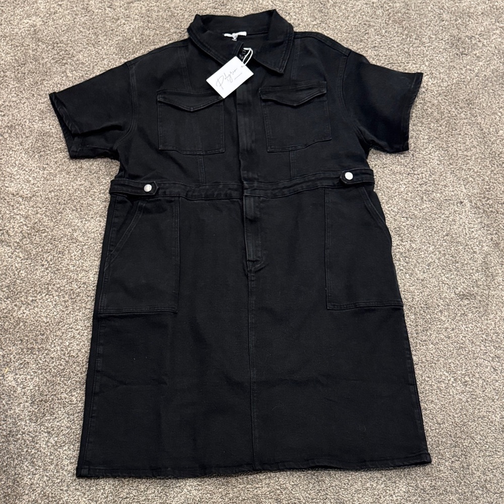 Polagram Black Short-Sleeve Utility Dress for Women